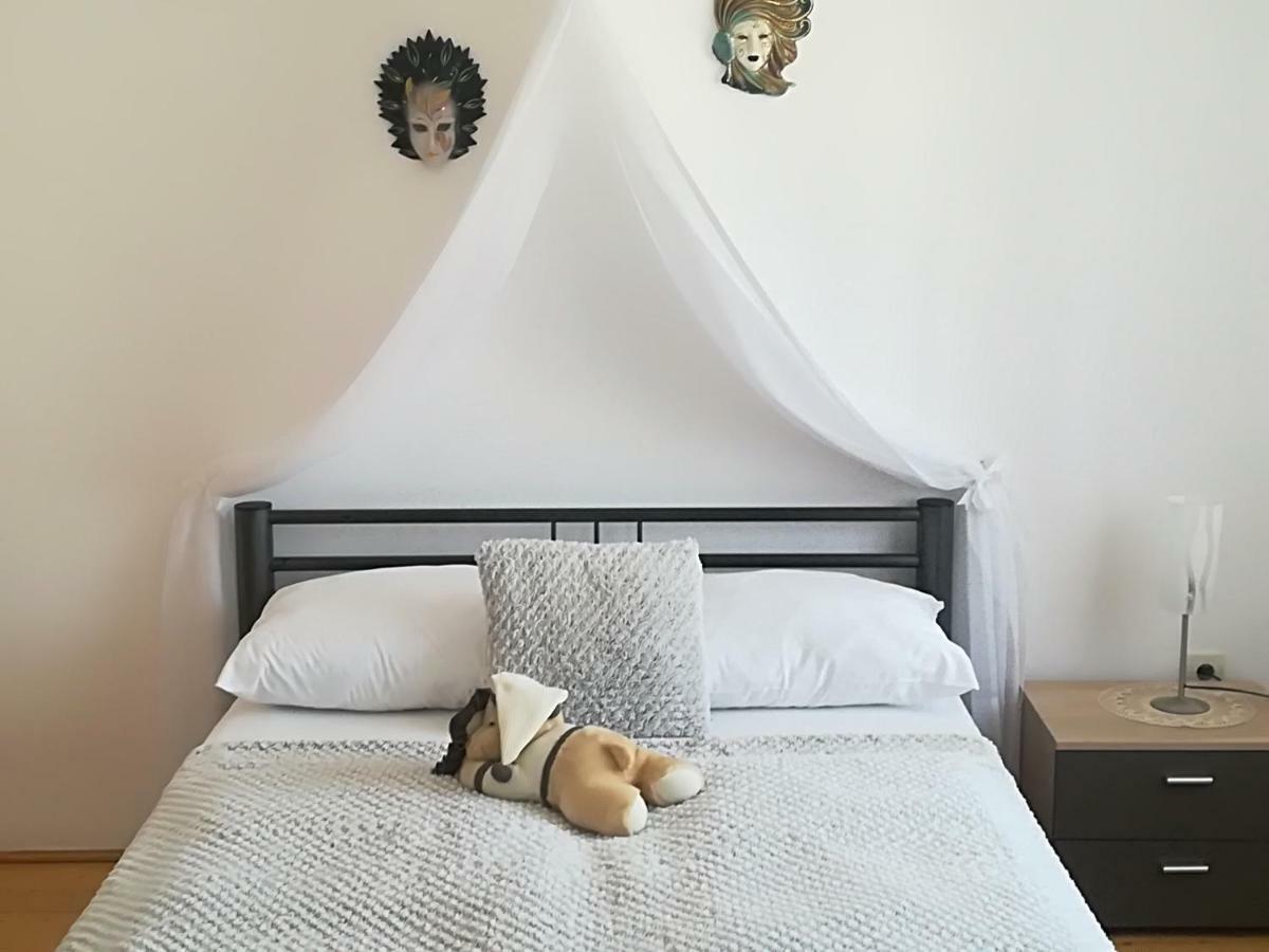Privatzimmer Dimitrova Ulrichsberg Extérieur photo